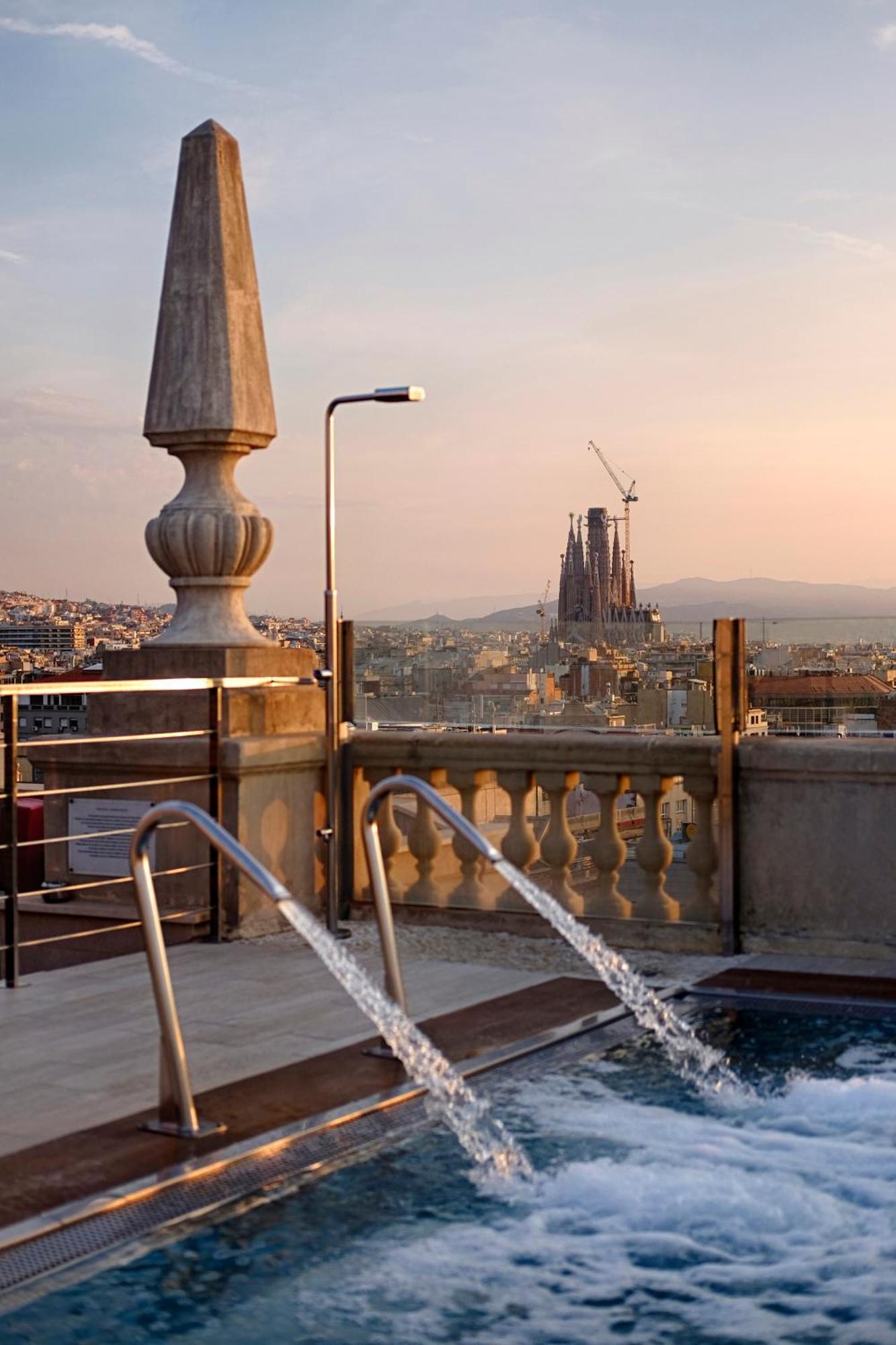 El Avenida Palace Hotel Barcelona Exterior photo